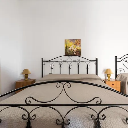 Stella Castiglione By Barbarhouse * Torre Lapillo